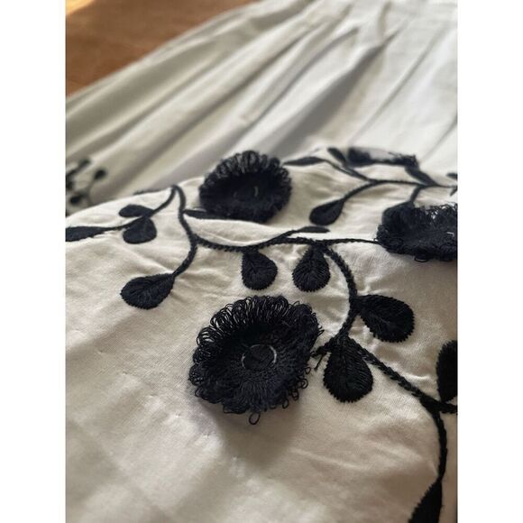 TALBOTS PLEATED FLORAL-BORDER SKIRT WHITE/BlUE WOMENS TWO POCKETS LINED SIZE 2 - Picture 4 of 10